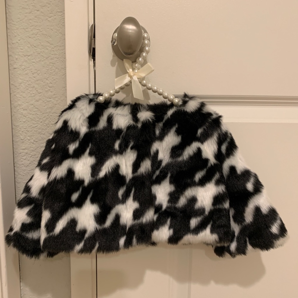 Janie and Jack faux fur cape stole BNWT 12-18m